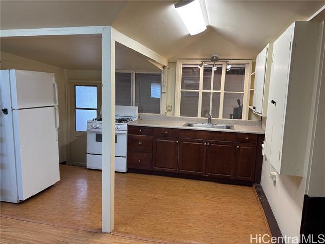 Building Photo - 938 10th Ave