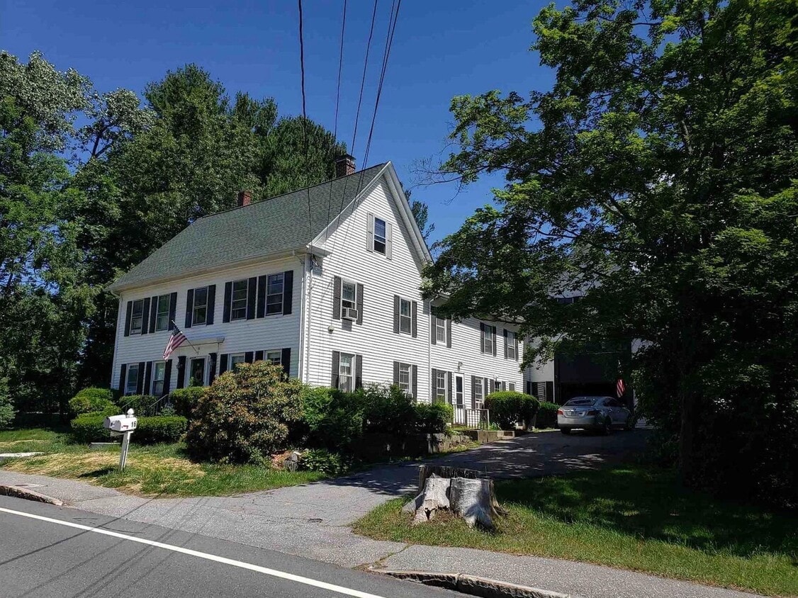 Primary Photo - 16 School St