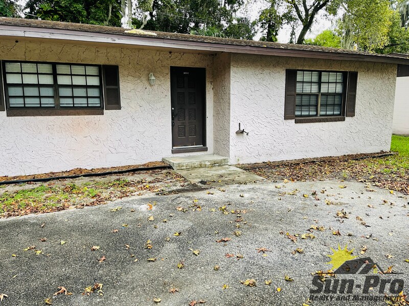 Primary Photo - 323 Cavanah Dr