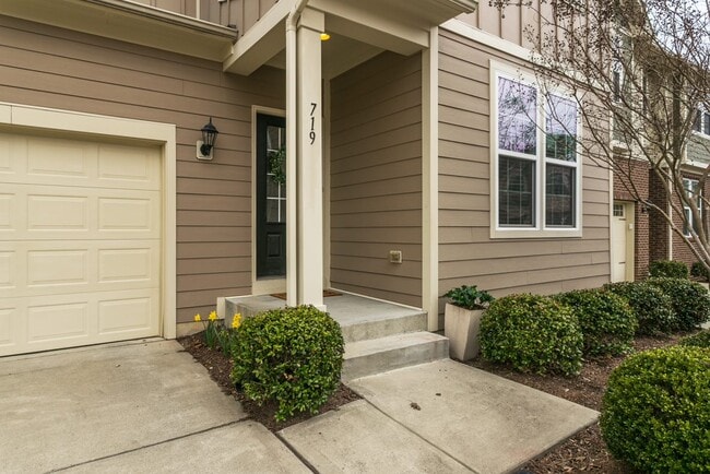 Building Photo - 719 Transom View Way
