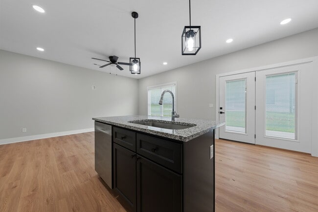 Building Photo - Ridge Pointe Duplexes