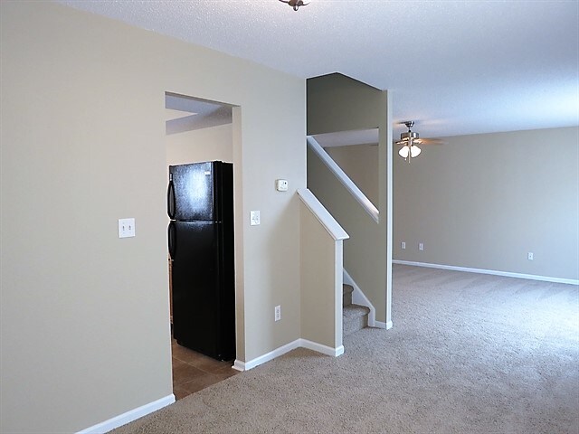 Foto del edificio - 9789 Gibbon Ln