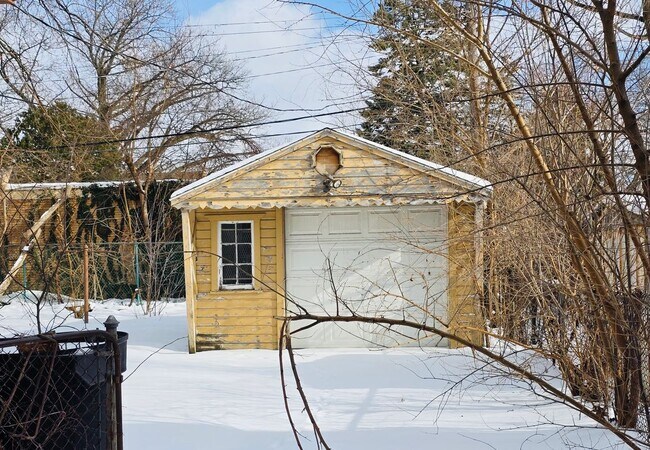 Foto del edificio - 19942 Norwood St