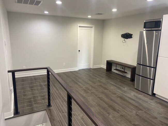 Foto del edificio - 1226 Snyder Ave