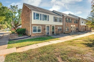 Building Photo - 4736 Old Lantern Way