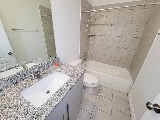 Foto del edificio - 31351 Horseshoe Meadow Bend Ln