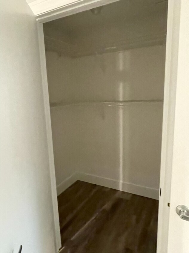 Foto principal - 2855 S Veterans Pkwy