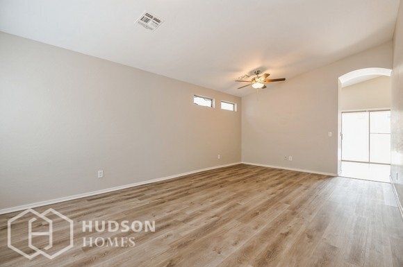 Foto del edificio - Move-in by November 15th GET $500 OFF 1st ...