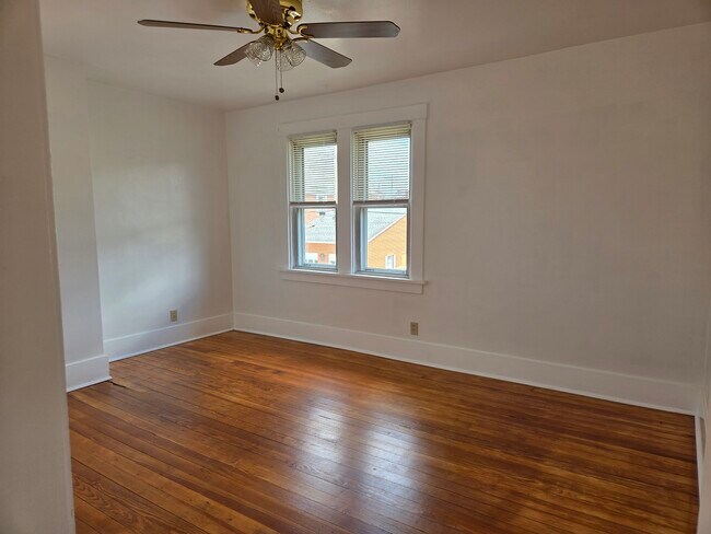 Foto del edificio - 746 2nd St