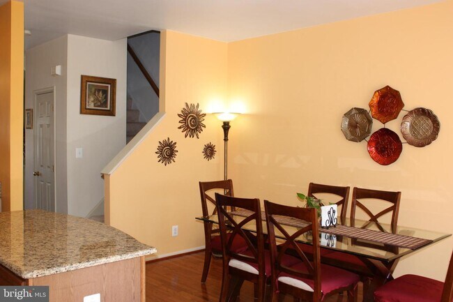 Building Photo - 21553 Welby Terrace