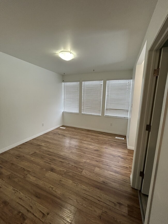 Building Photo - 12148 105 St