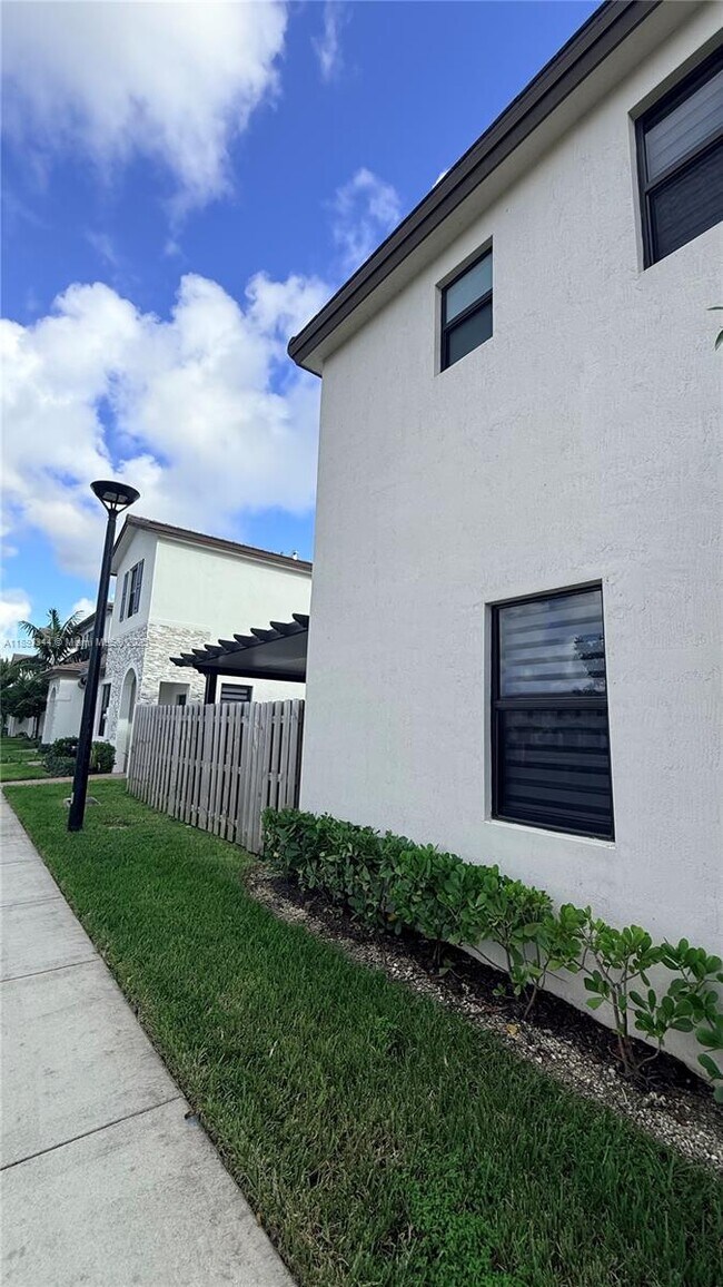 Building Photo - 23231 SW 129th Path