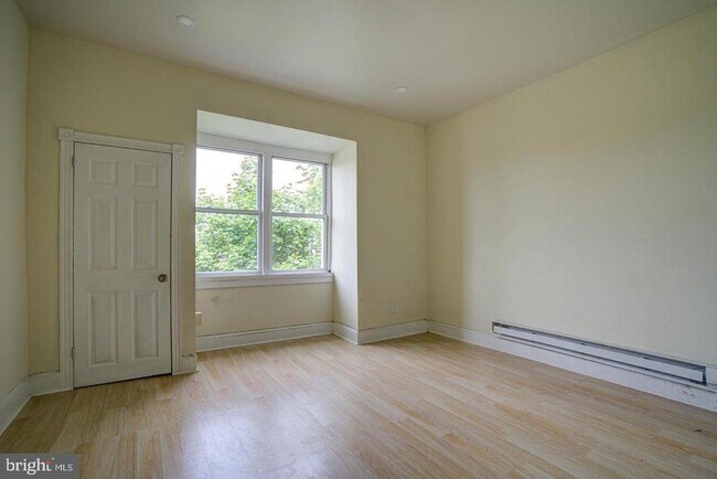 Building Photo - 5428 Haverford Ave