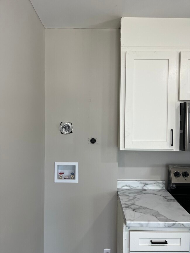 Foto del edificio - 971 Shannon Dr