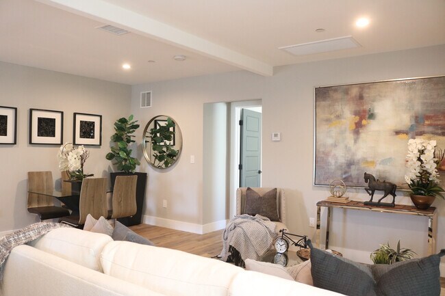Foto del edificio - 1182 West Blvd