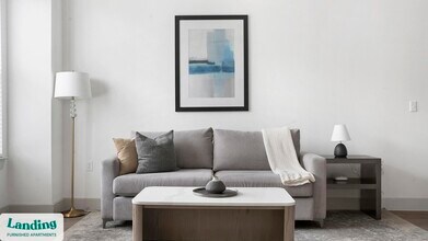 Building Photo - 2511 Montopolis Dr