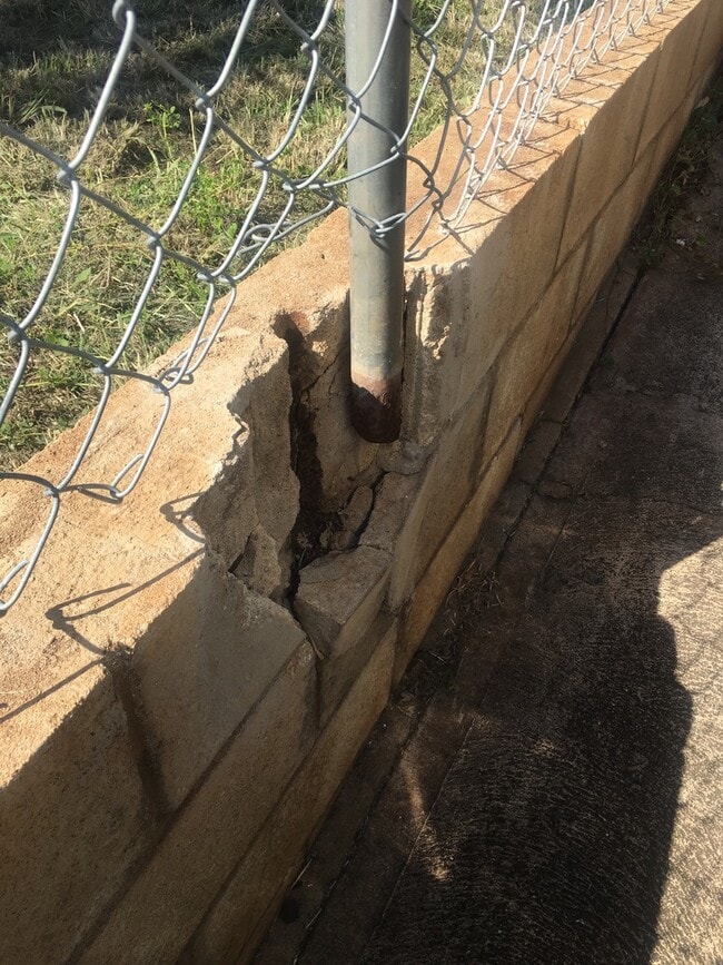 Foto del edificio - Single family 3 bedroom