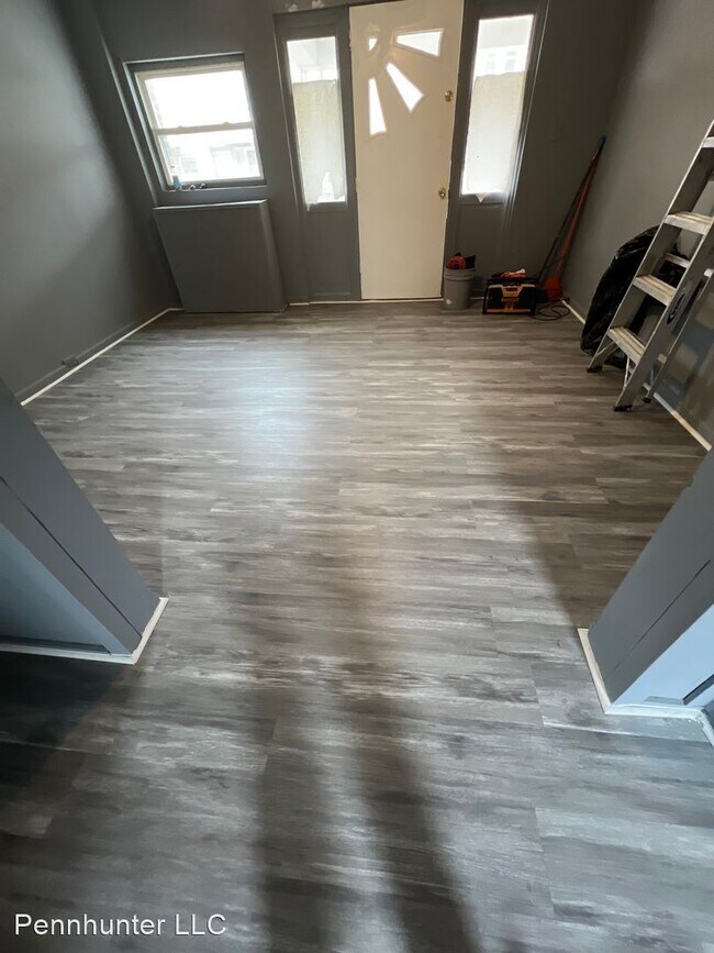 Foto del edificio - 3 br, 1 bath House - 839 Brill St