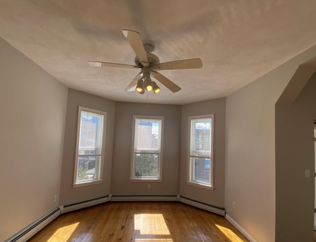 Foto del edificio - 11 Beacon St