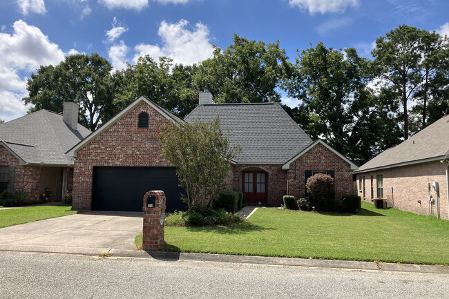 Building Photo - 118 Cherry Bark Ln