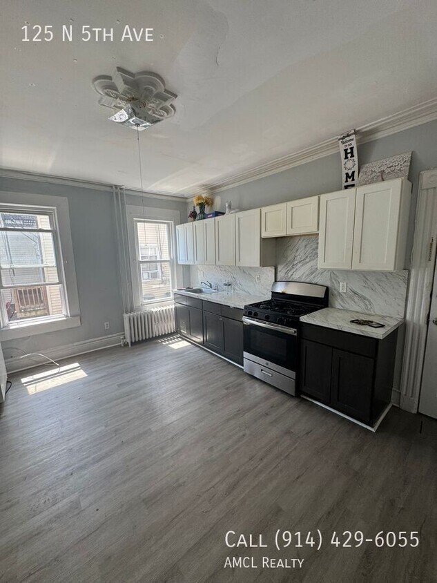 Foto principal - 125 N 5th Ave
