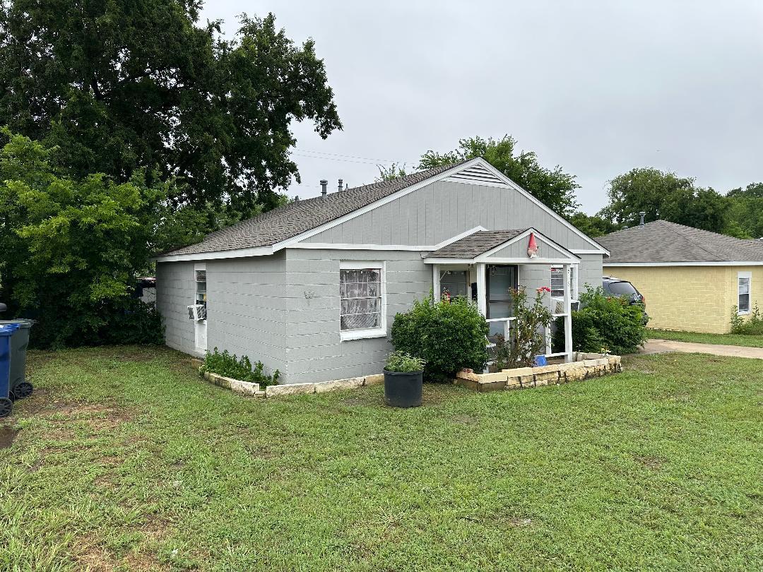 Foto del edificio - 816 Ford St