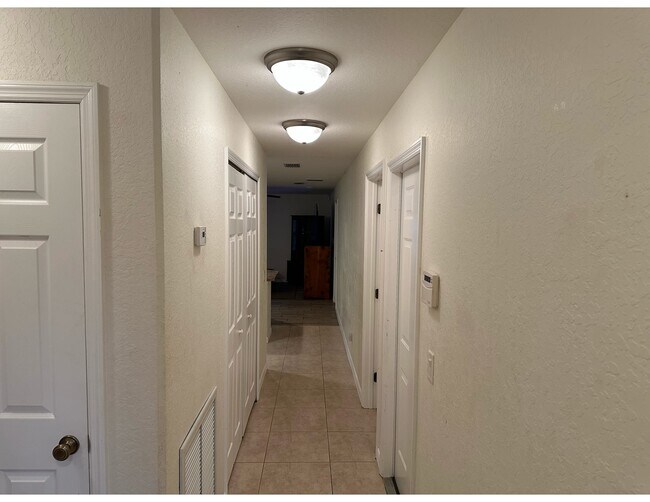Foto del edificio - 221 Beech Way NW