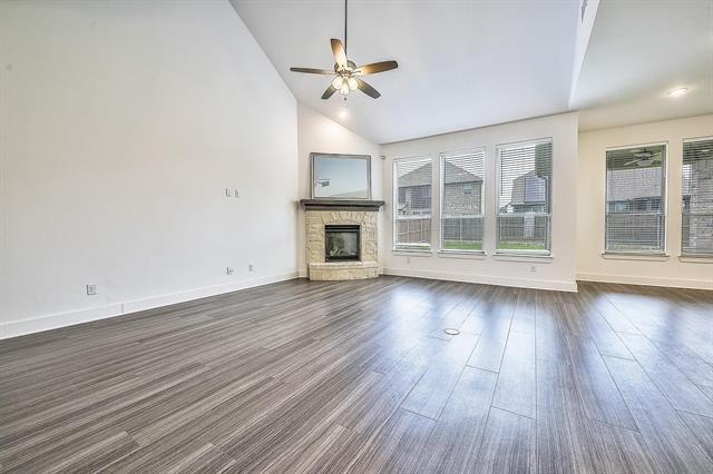 Building Photo - 1301 Saddle Ridge Dr