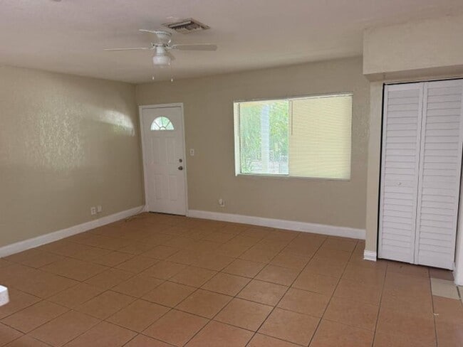Photo - 1200 NW 7TH Terrace House