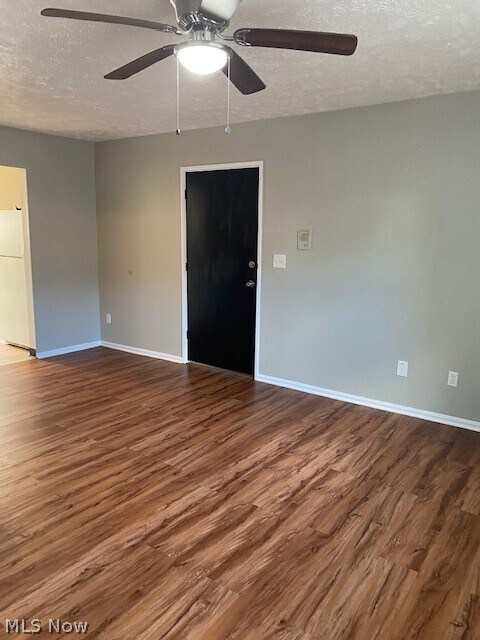 Building Photo - 841 Moyer Ave
