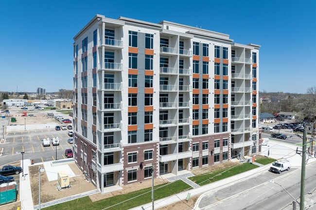 Building Photo - Hyde Park Village Apartments