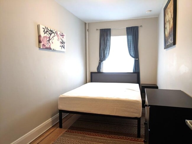 Building Photo - 1 bedroom in New York NY 10022