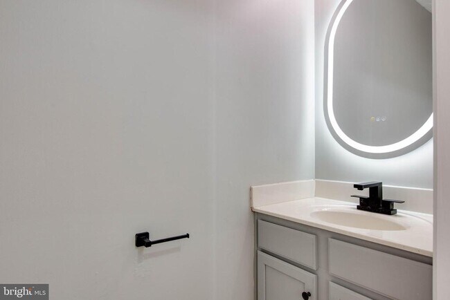 Foto del edificio - 1734 Sea Pine Cir