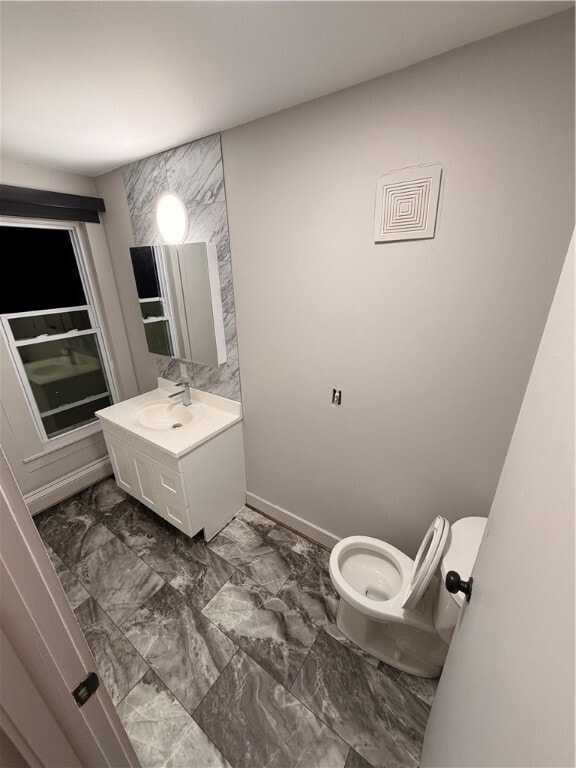 Building Photo - 414 Matthew St