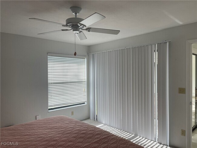 Foto del edificio - 5930 Trailwinds Dr
