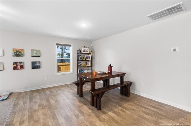 Building Photo - 302 Post Ave