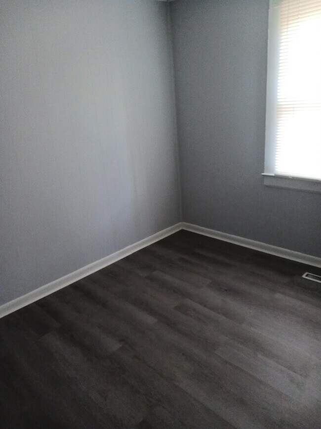 Foto del edificio - 216 Charlotte Ave