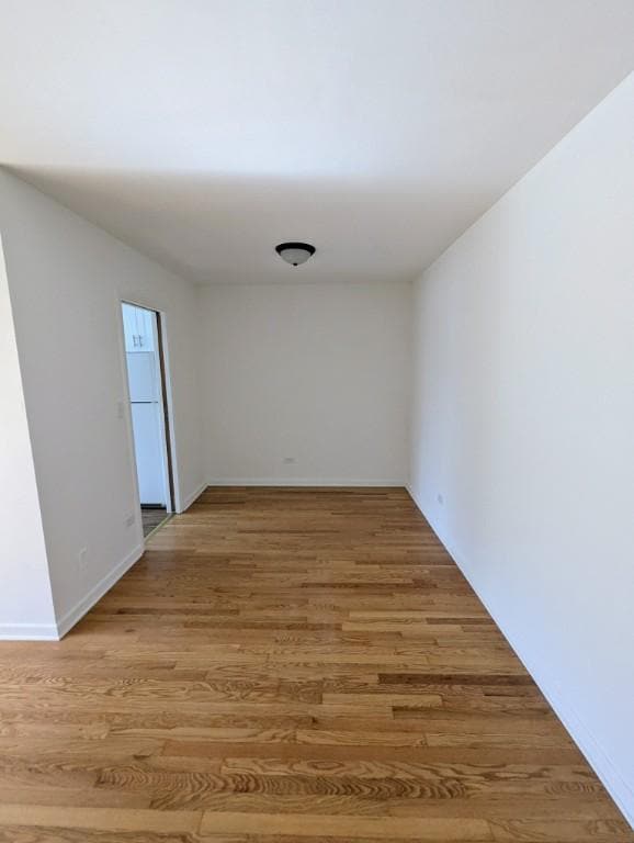 Building Photo - 1 bedroom in CHICAGO IL 60645