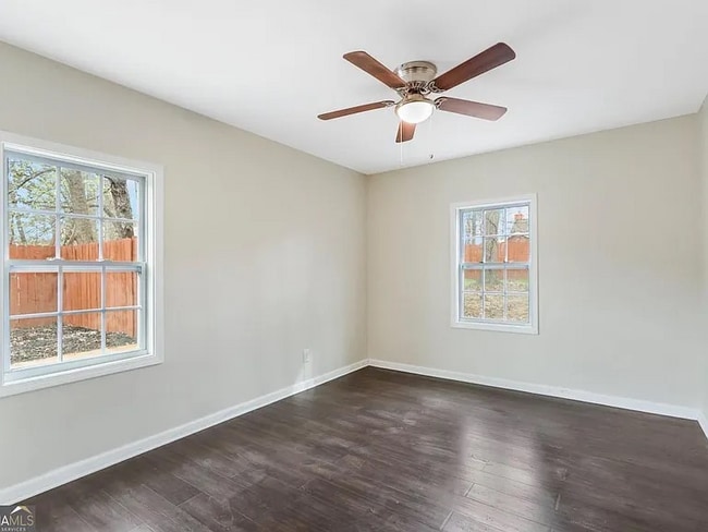 Foto del edificio - 2589 Fieldstone View Ln SE