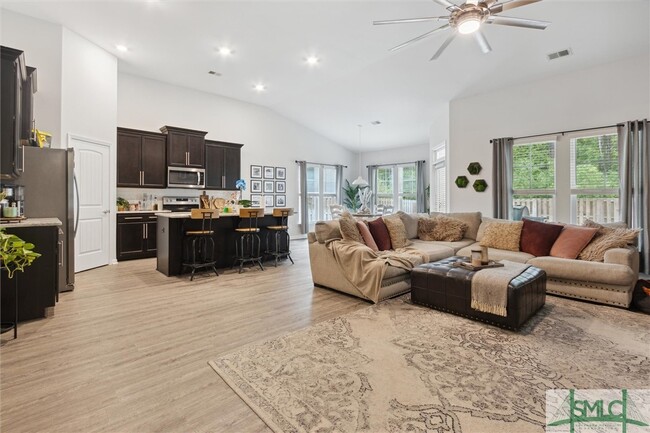 Building Photo - 254 Sessile Oak Dr