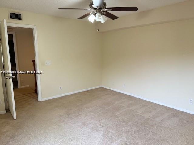 Foto del edificio - 9887 NW 6th Ct