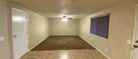 Foto del edificio - 1236 W Mesquite St