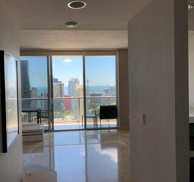 Foto del edificio - 1060 Brickell Ave