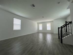 Building Photo - 1384 Roxy Ln