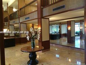 Foto del edificio - 2801 NE 183rd St