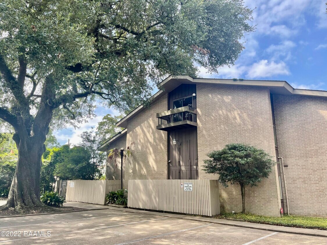 Foto principal - 1301 St John St