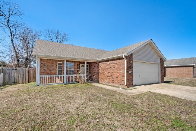 Building Photo - Beautilful Rental on Jasmine Lane
