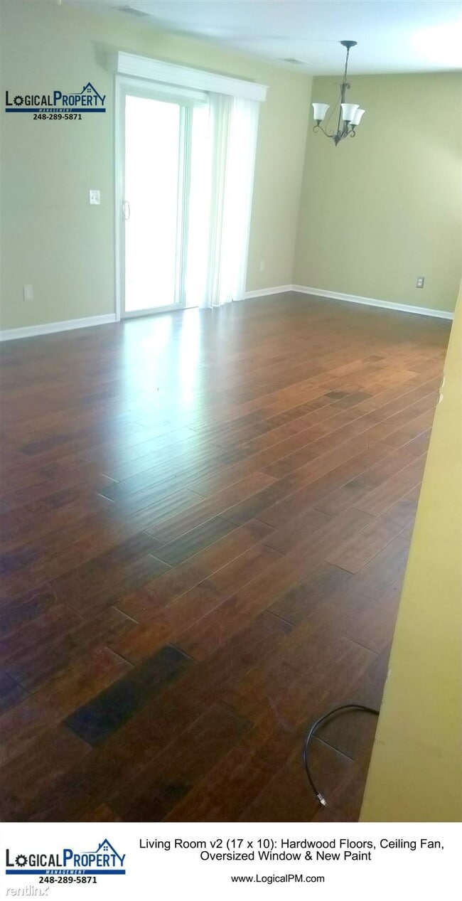 Building Photo - 2 br, 1 bath House - 18530 E 14 Mile Rd