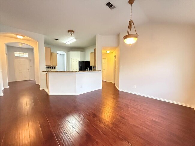 Foto del edificio - 21331 Riverside Ridge Ln