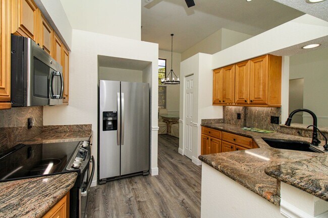 Building Photo - ** GOLDEN GATE ESTATES ** SINGLE FAMILY HOME ** NO HOA SO MOVE IN FAST ** 3 BR\2 BATH PRIVATE HEA...
